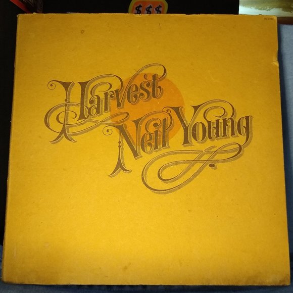 Neil Young Harvest 1972 Textured gatefold Vinyl record - Picture 1 of 5
